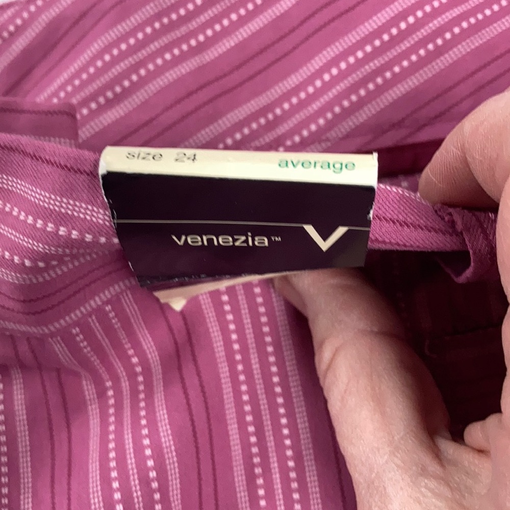 NWT Venezia Raspberry Color Pant Size 24 - Picture 2 of 9